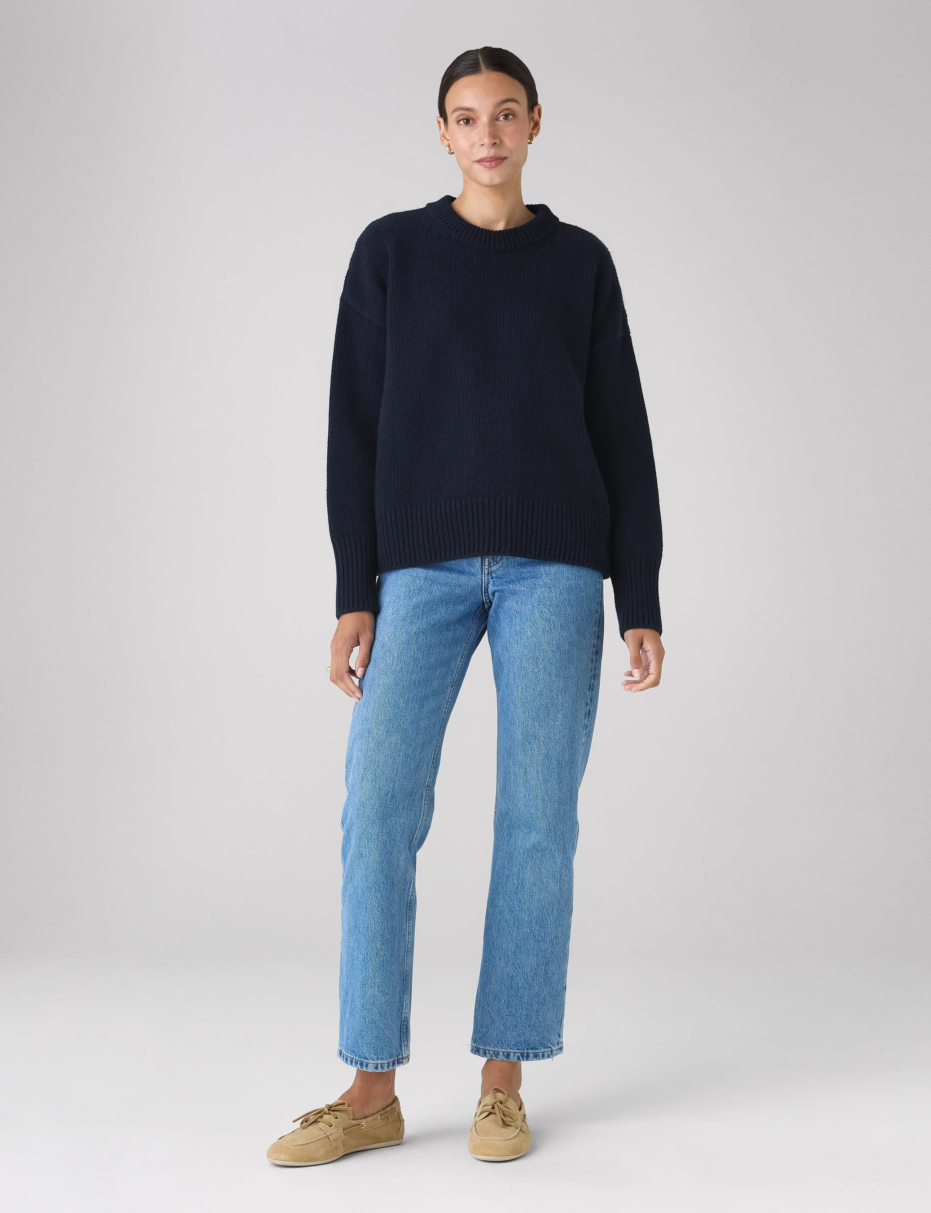 Cornwall Jumper: Wool, Navy Blue - Image 5