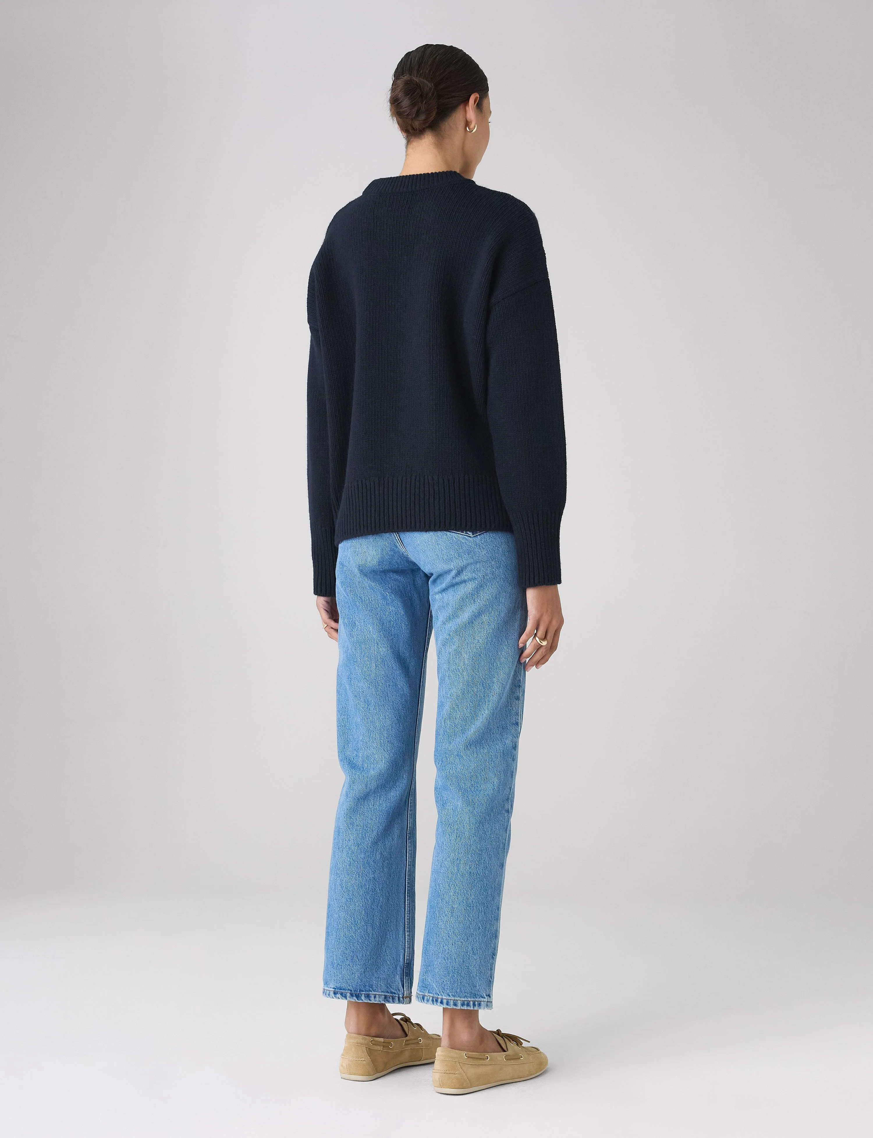 Cornwall Jumper: Wool, Navy Blue - Image 7