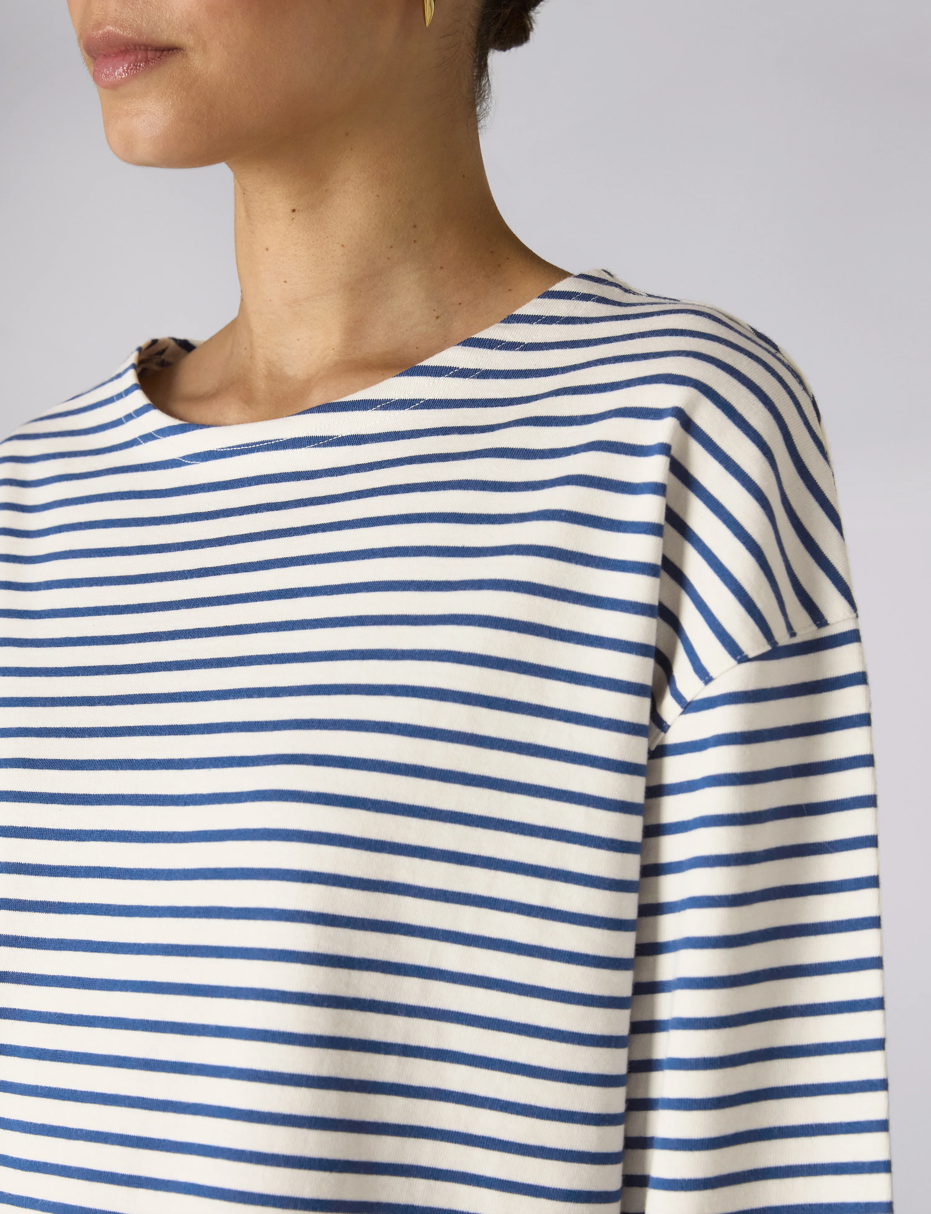 Harbour Breton: Cotton Jersey, Ecru and Blue Stripe - Image 5