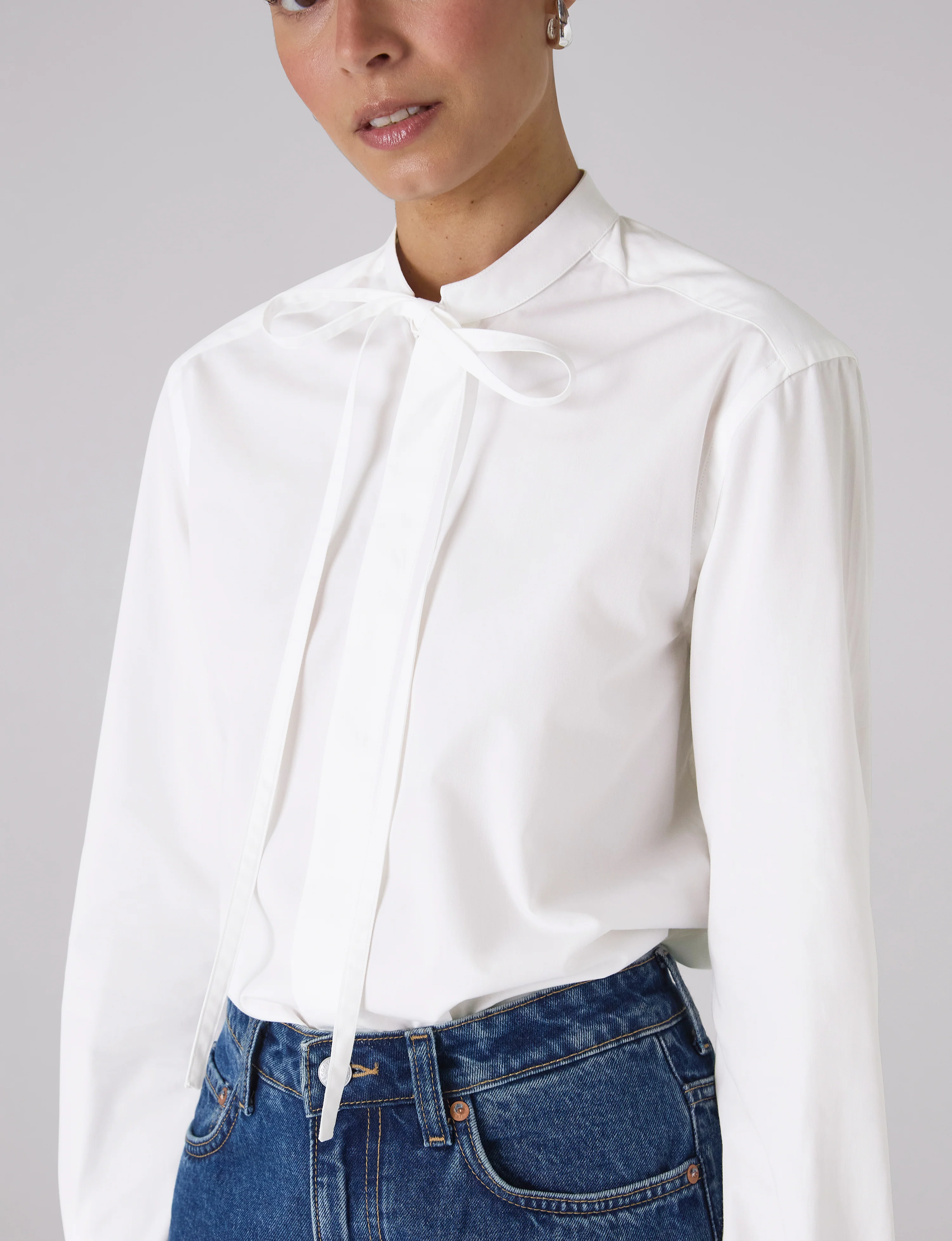 The Boyfriend Bow Tie: Fine Poplin, White - Image 4