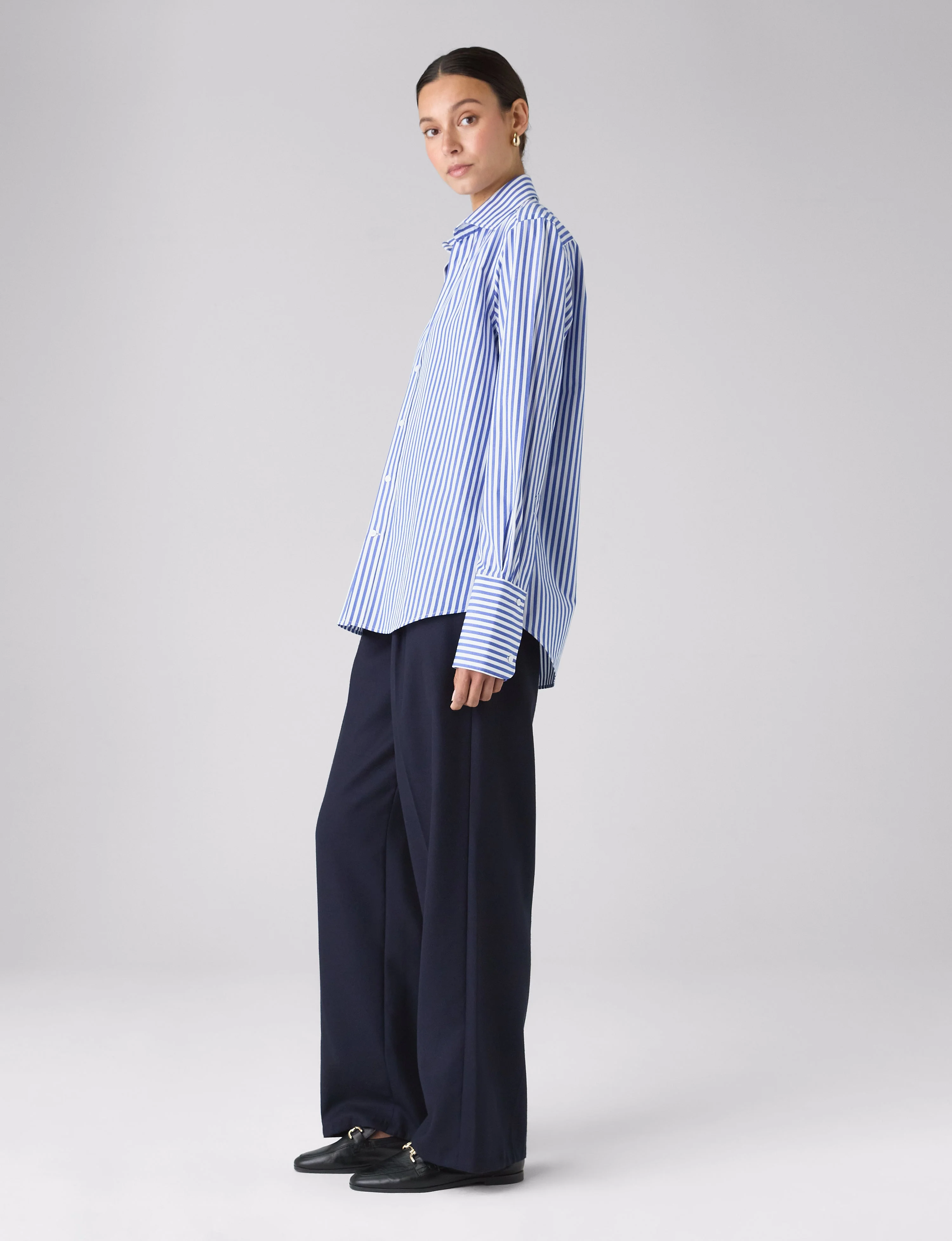 The Boyfriend Exaggerated Cuff: Fine Poplin, Royal Blue Stripe - Image 4