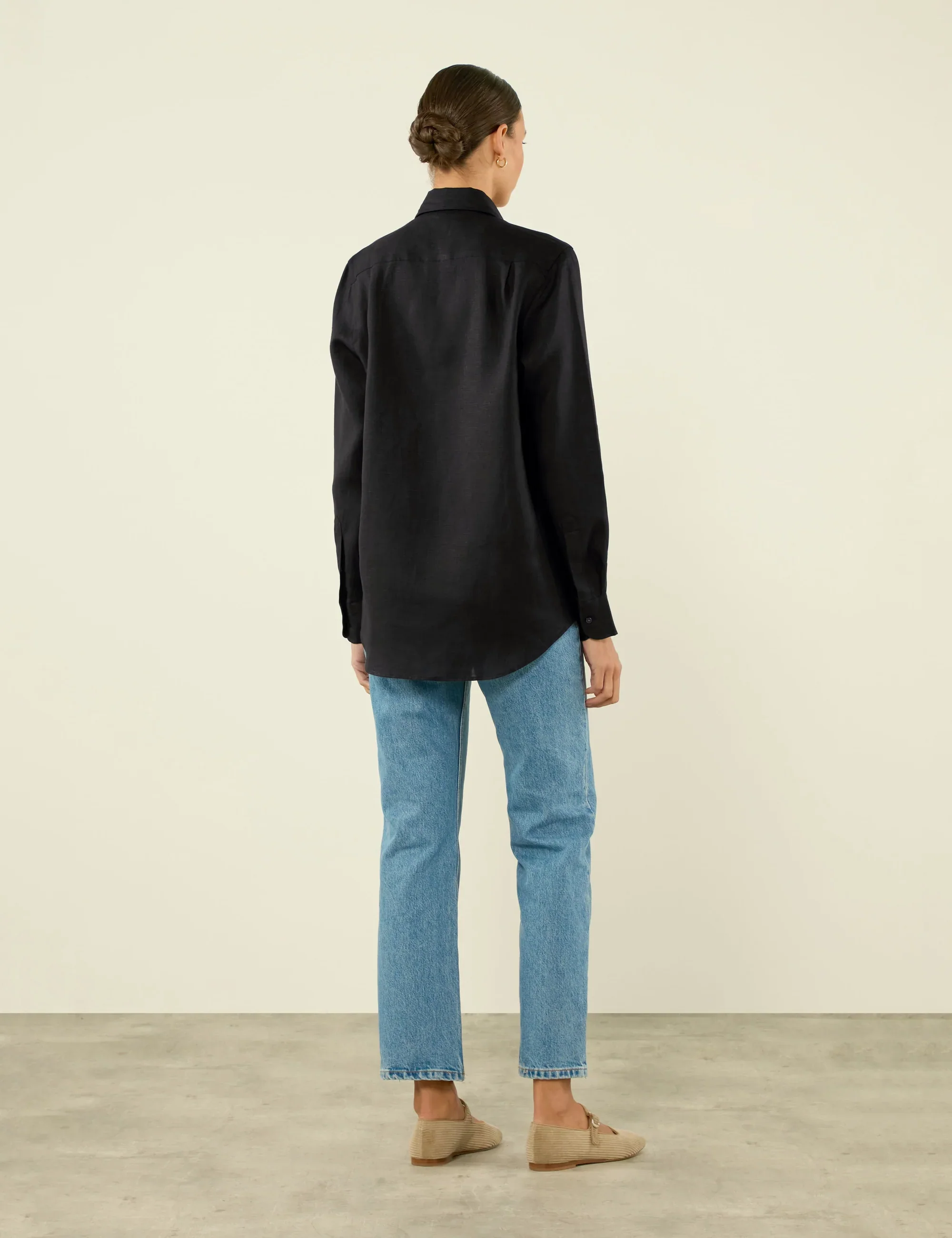 The Boyfriend: Linen, Black - Image 6