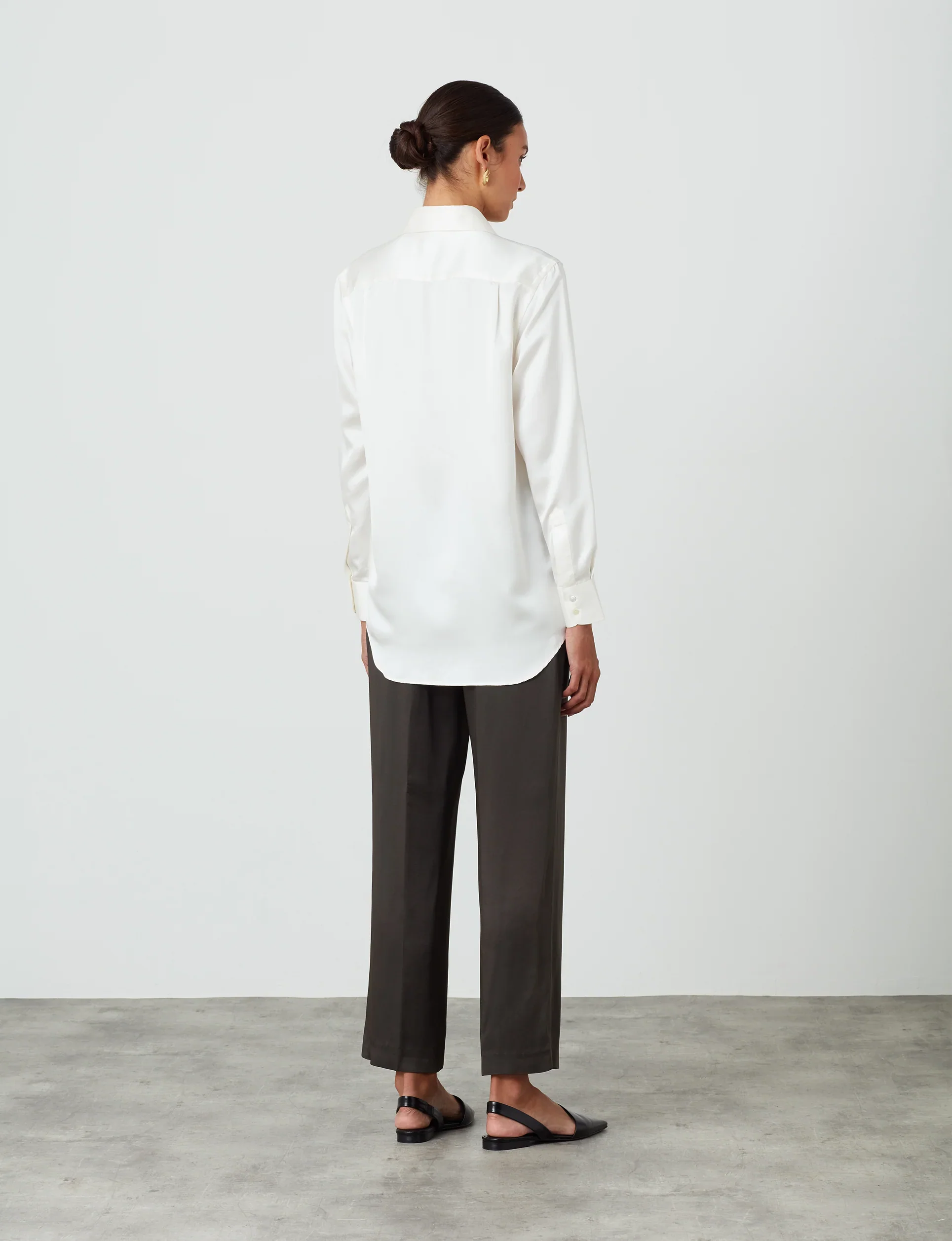 The Boyfriend: Silk Satin, Pearl - Image 7