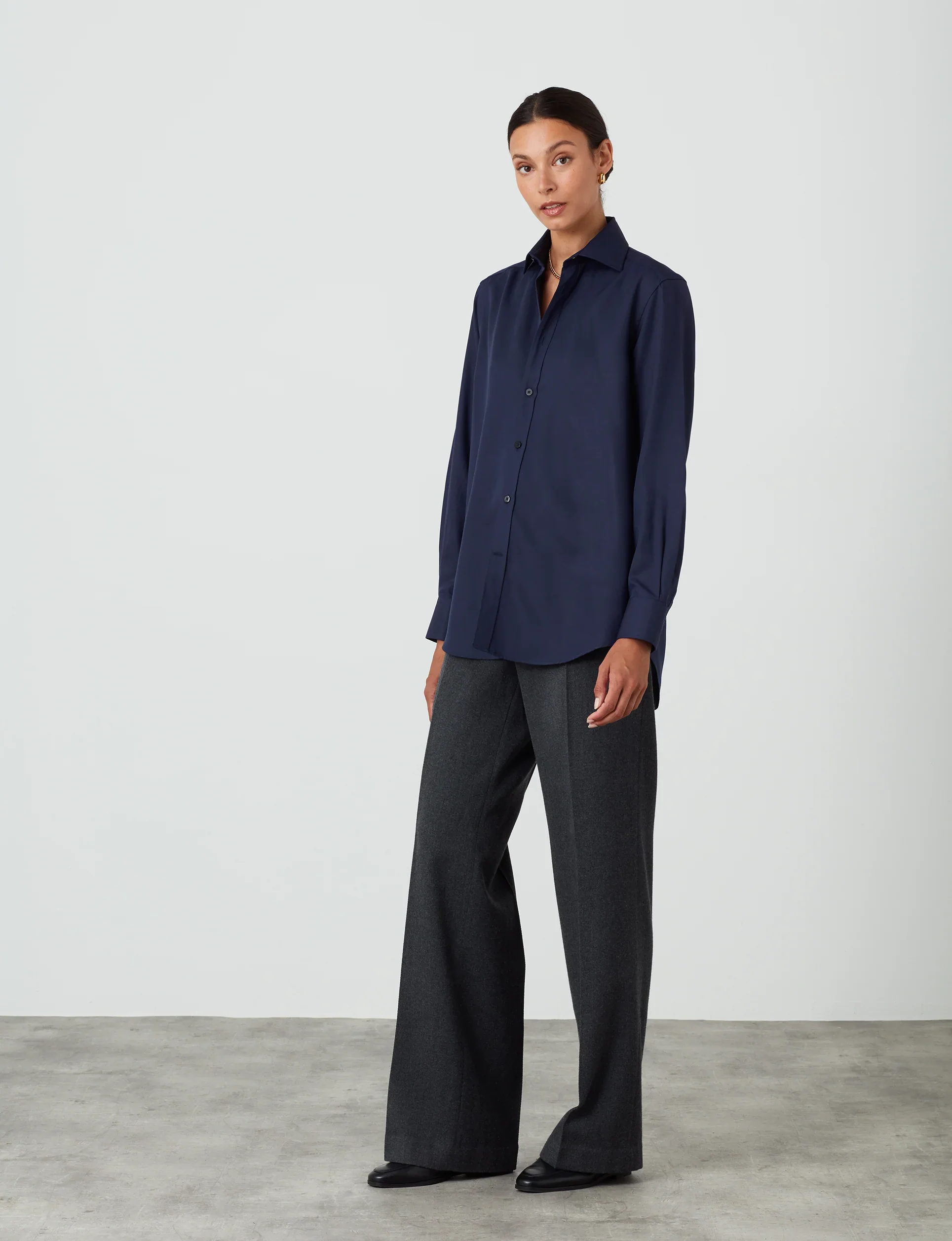 The Boyfriend: TENCEL™ Lyocell, Navy Blue - Image 4